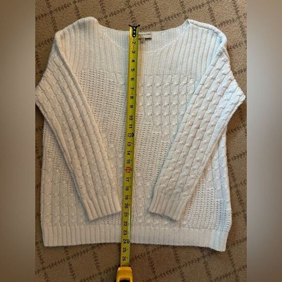 Jones NY Sport Winter White cable knit scoop neck sweater M - Picture 3 of 10